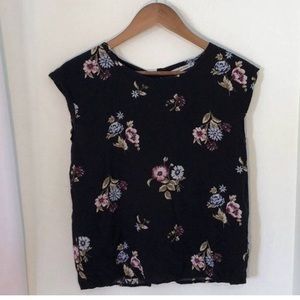 Abercrombie button back top